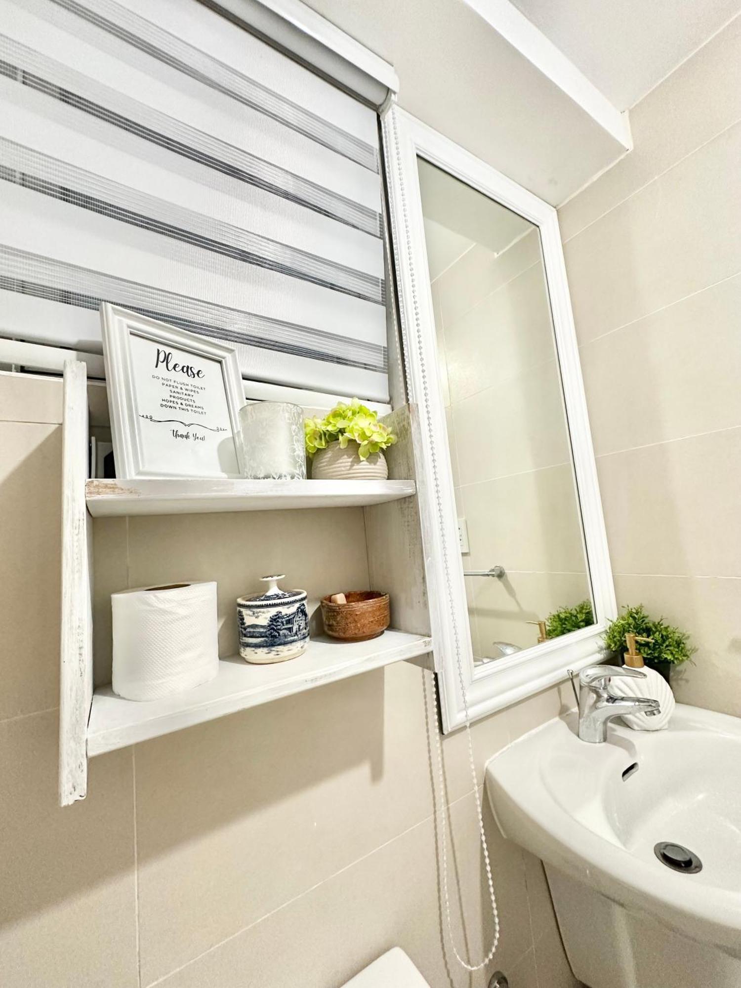 In Batasan Hills With A View Apartment